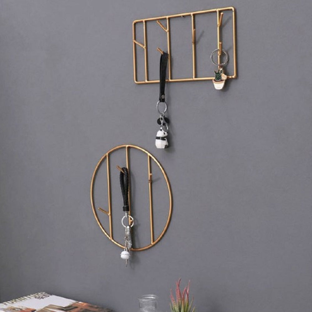 Minimalist Gold Wall Key Holder – Stylish Multi-Hook Organizer for Modern Homes