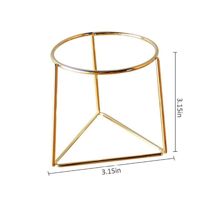Luxury Geometric Gold Metal Triangle Plant Stand – Modern Tabletop Decorative Holder for Pots, Succulents & Home Decor (Stand Only)