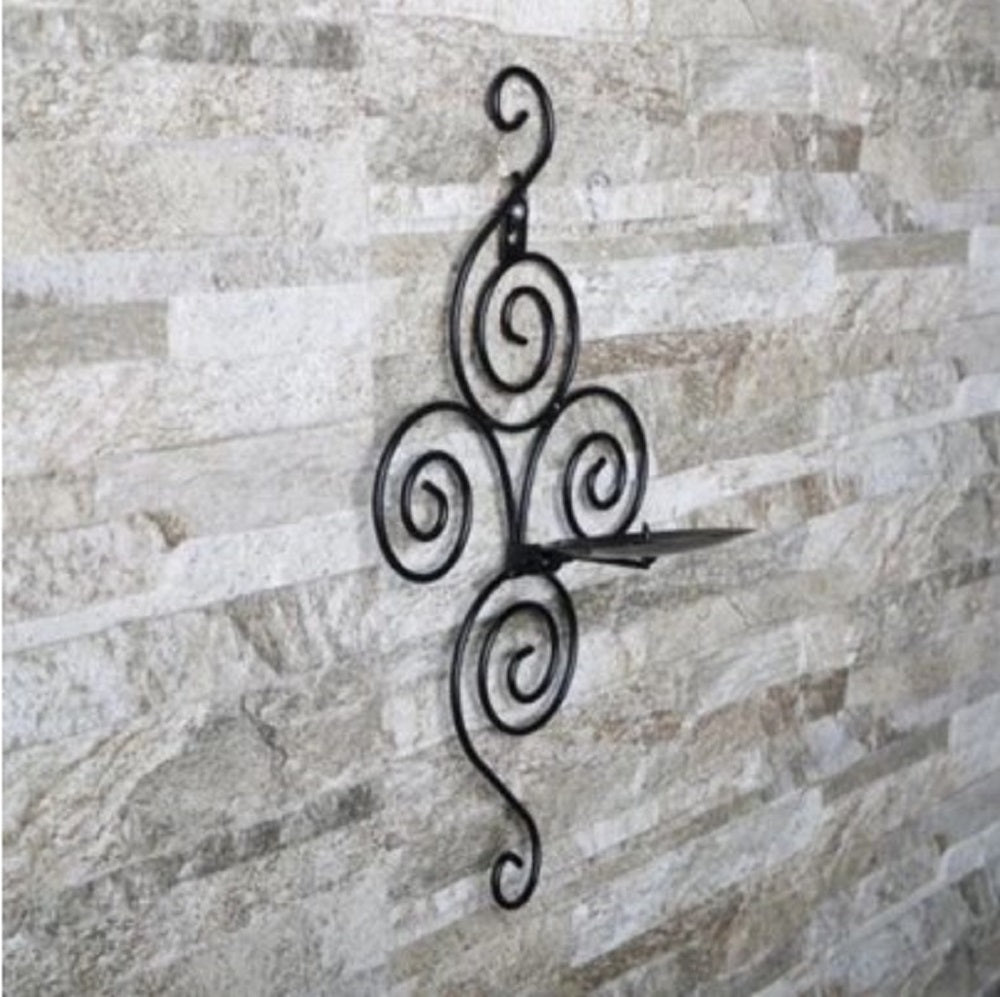 1pc Wall-Mounted Candle Holder – Artistic Wrought Iron Wall Sconce for Elegant Home & Interior Decor